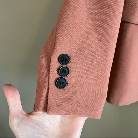 ✨ Deluc Women’s Salmon Coral Sabrina Double Breasted Blazer Small NWT - Picture 4 of 9